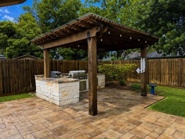 House for sale in Angleton, Brazoria County