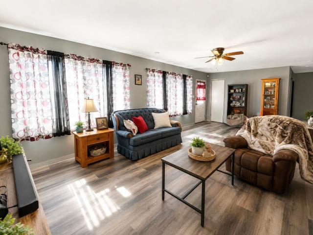 House for sale in Neosho, Newton County