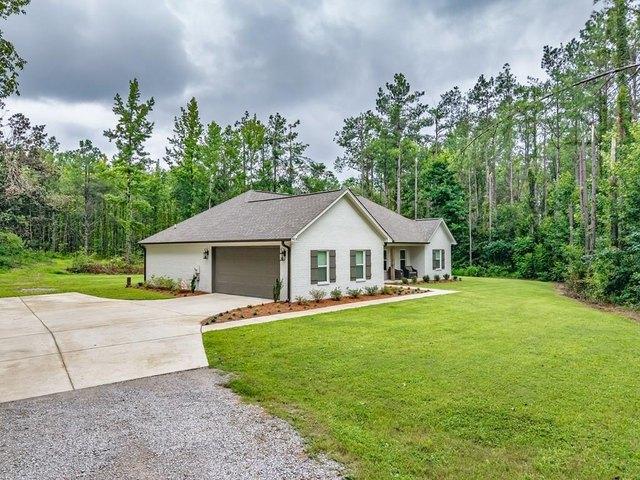 House for sale in Water Valley, Mississippi