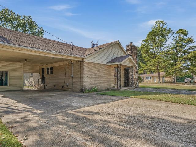 House for sale in Ark