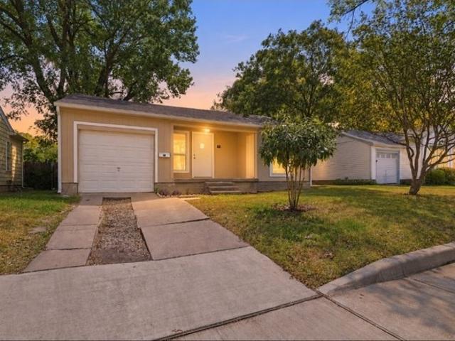 House for sale in Indian Hills, Grand Prairie