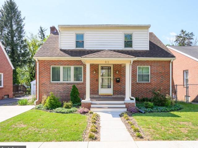 House for sale in Falling Waters, West Virginia