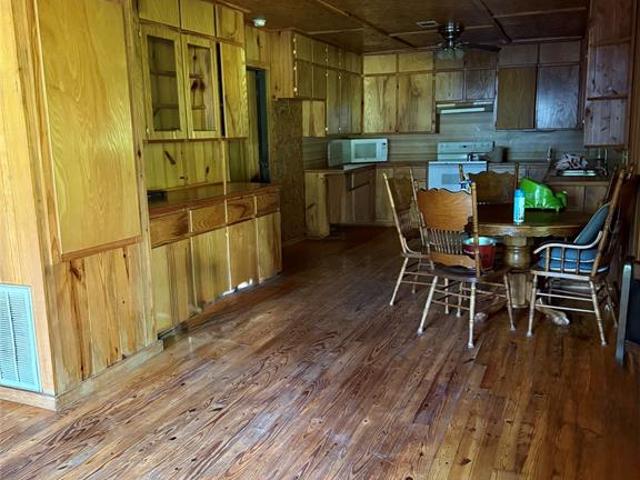 House for sale in Broken Bow, Oklahoma