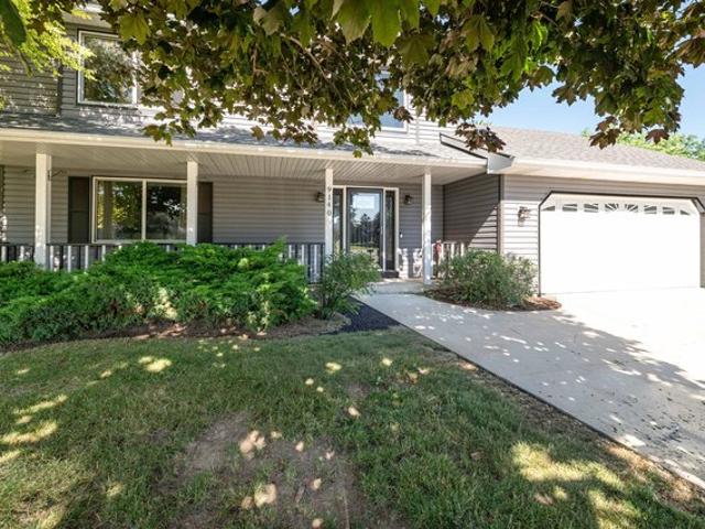 House for sale in Caledonia, Wisconsin
