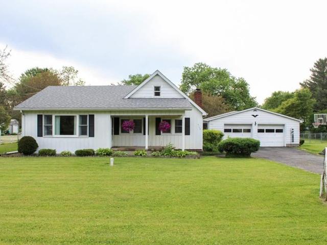 House for sale in Hamlet, Indiana
