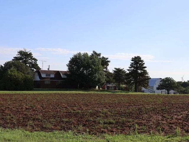 Farm for sale in Thomas, Oklahoma