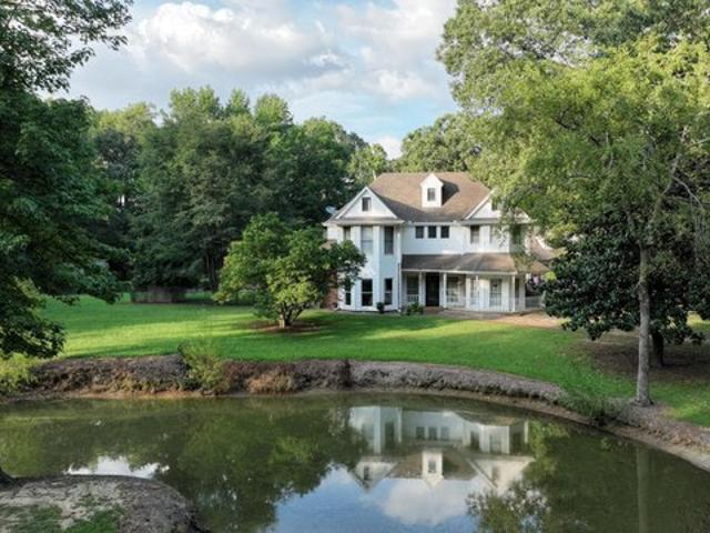 House for sale in Southaven, Mississippi