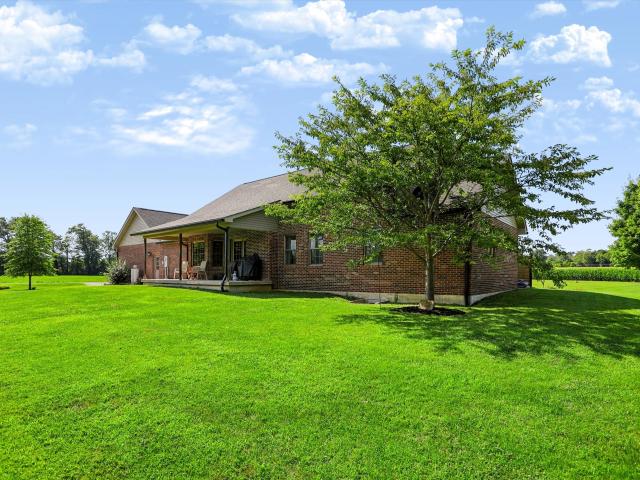 House for sale in Hope, Indiana