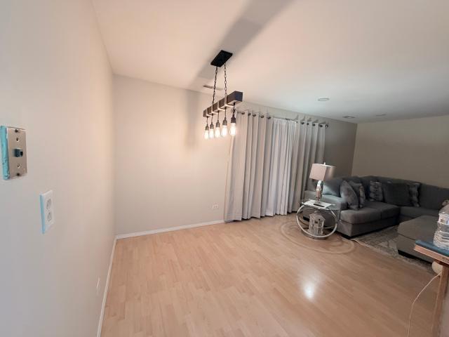 Condo for sale in Hickory Hills, Illinois