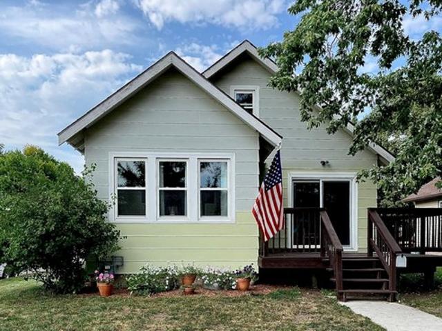 House for sale in Windom, Minnesota