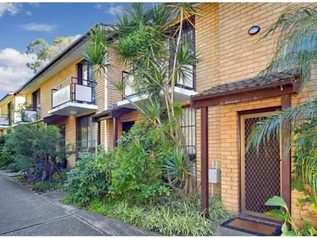Condo for rent in Sydney, New South Wales