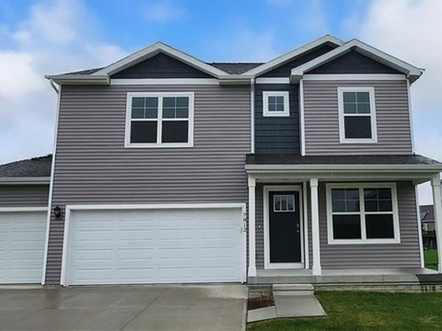 House for sale in Altoona, Iowa