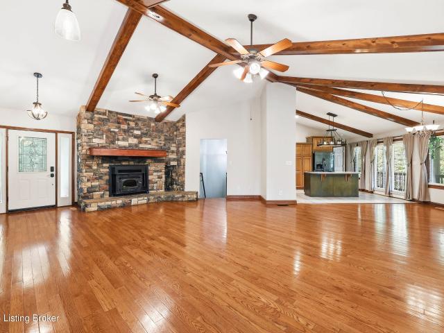 House for sale in Shepherdsville, Bullitt County