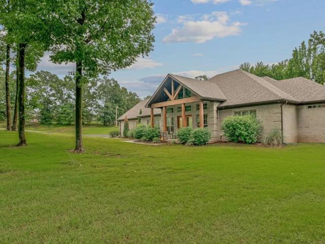 House for sale in Cary, Jonesboro