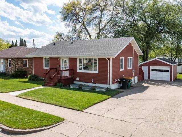 House for sale in Bismarck, North Dakota