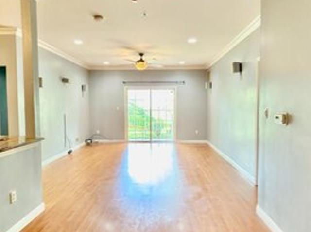 Condo for sale in South Plainfield, New Jersey