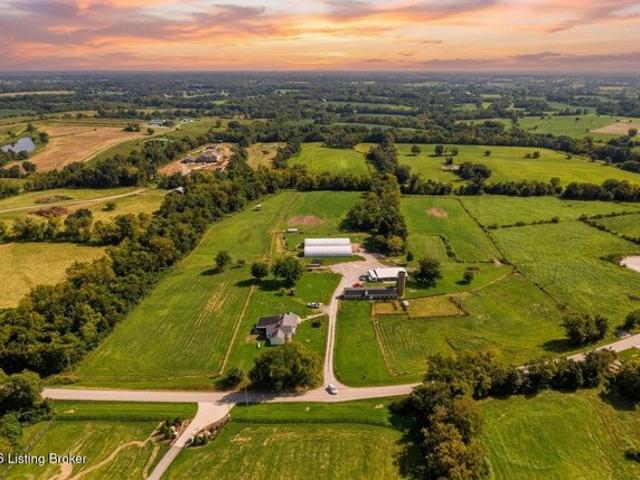 Farm for sale in Shelbyville, Kentucky