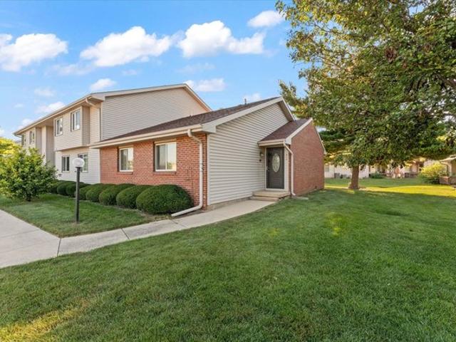 Condo for sale in Champaign, Illinois