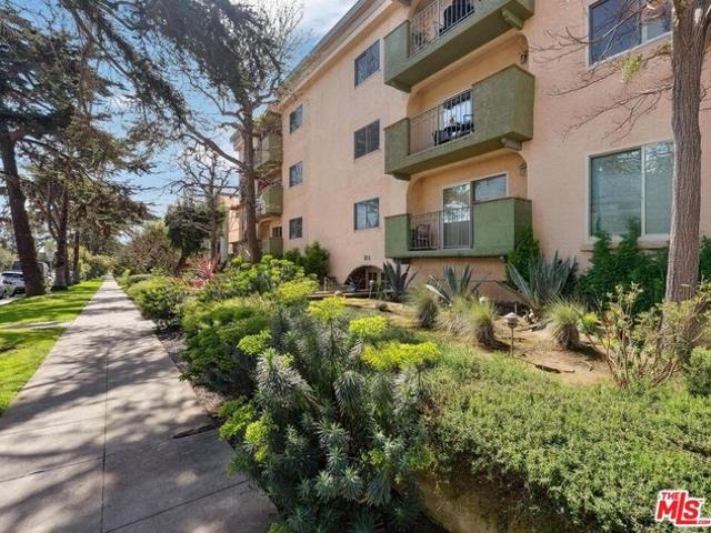 Condo for sale in Santa Monica, California