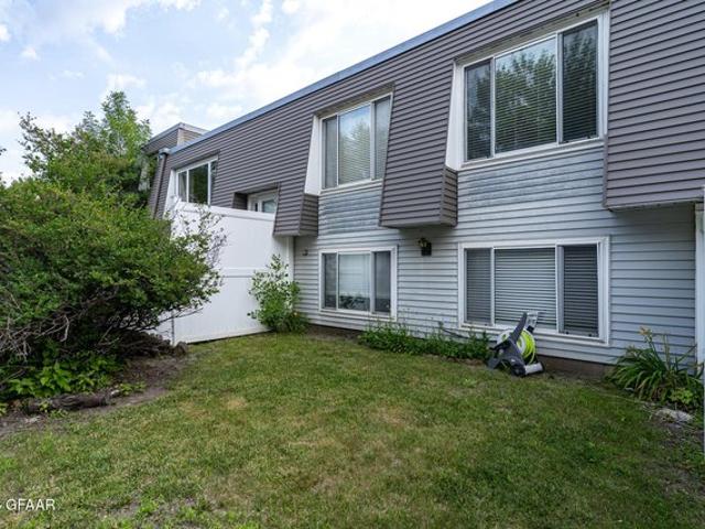 Townhouse for sale in Grand Forks, North Dakota