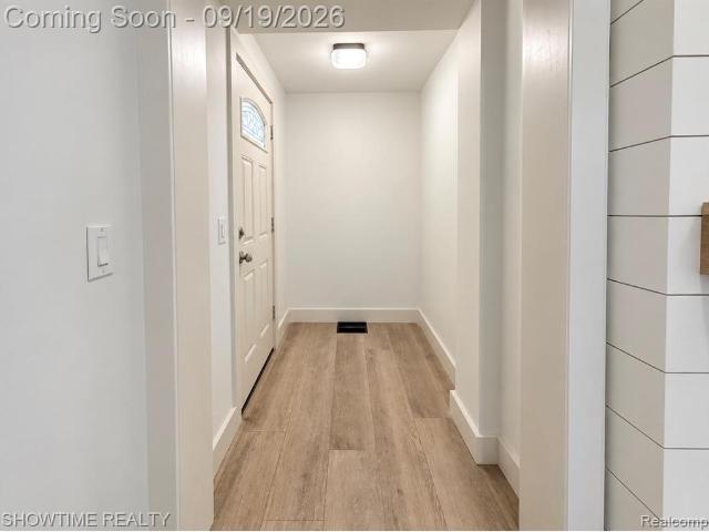 House for sale in Lapeer, Lapeer County