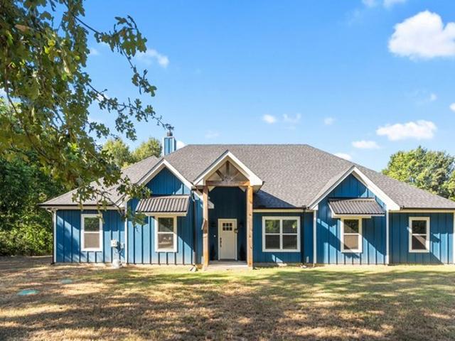 House for sale in Trinidad, Henderson County