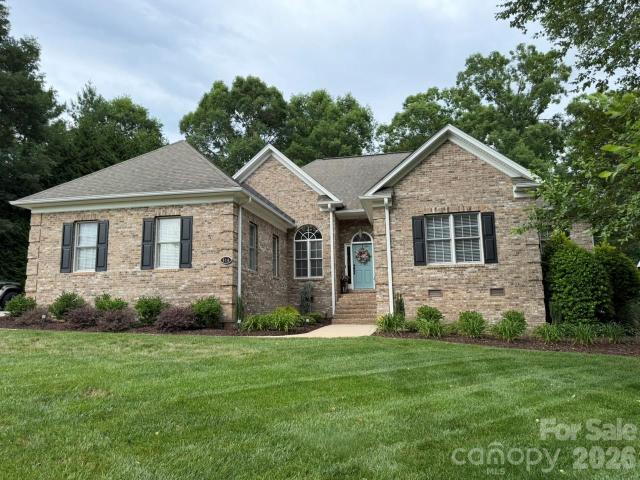 House for sale in Hickory, North Carolina