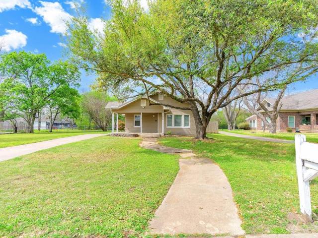 House for sale in Johnson, Texas