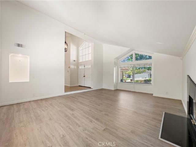 House for sale in Oak Park, California