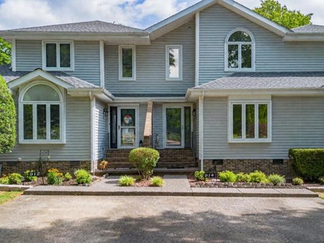 Townhouse for sale in Paducah, Kentucky