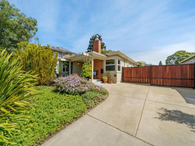 Property for sale in Solano, California