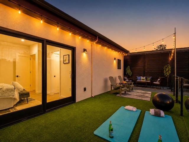 Condo for sale in San Mateo, California