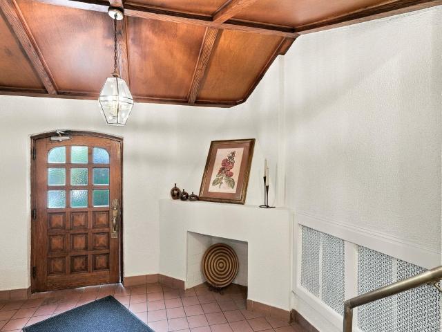 Condo for sale in Village of Pelham Manor, Town of Pelham