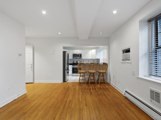 Condo for sale in Village of Pelham Manor, Town of Pelham