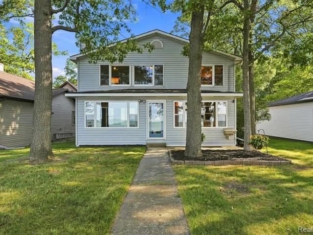 House for sale in Caseville, Michigan