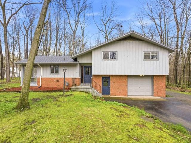 House for sale in Neenah, Wisconsin