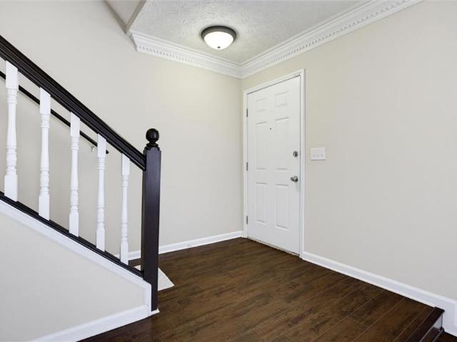 Townhouse for sale in Sandy Springs, Fulton County