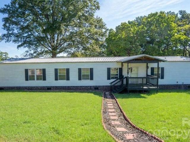 House for sale in Mount Pleasant, North Carolina