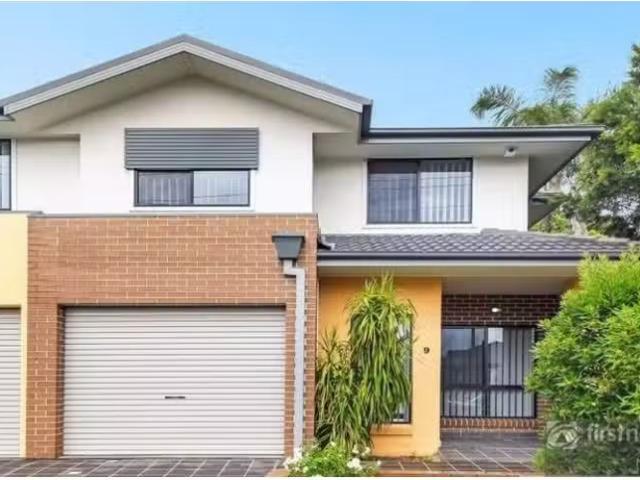 Condo for rent in Wentworthville