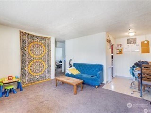 House for sale in Longview, Washington