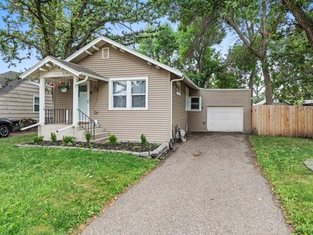House for sale in Minot, North Dakota