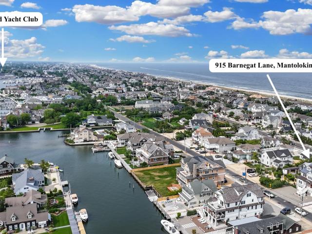 House for sale in Mantoloking, New Jersey