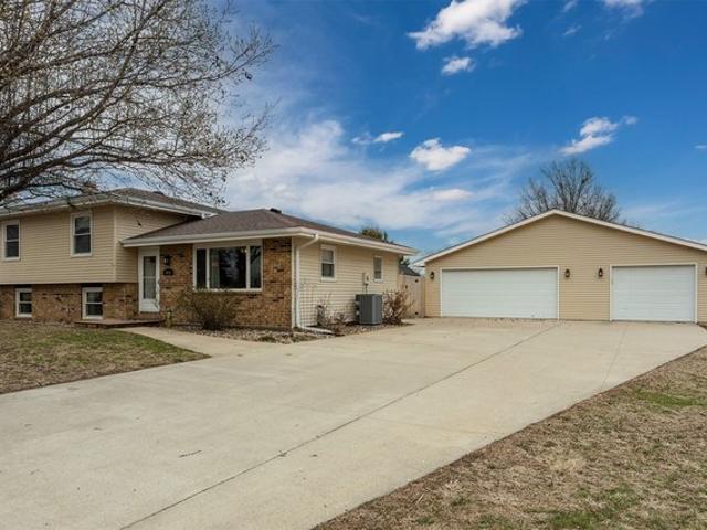 House for sale in De Soto, Iowa