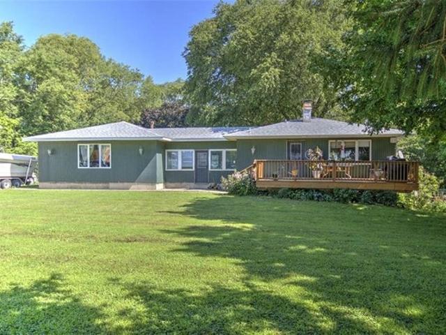 House for sale in Moweaqua, Illinois