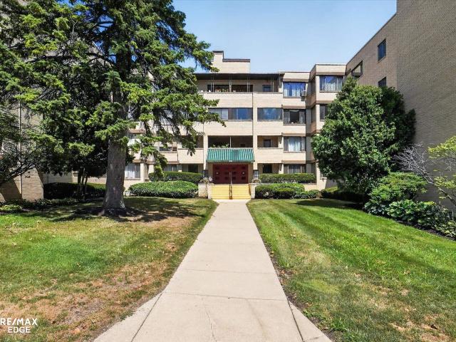 Condo for sale in Burton, Michigan