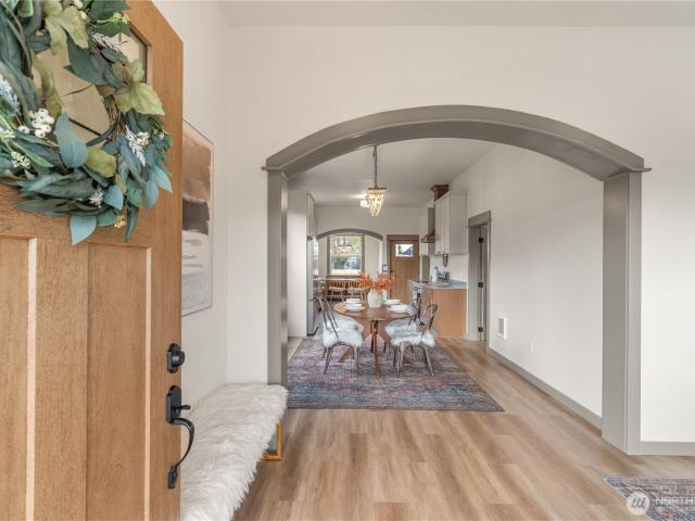 House for sale in Hoquiam, Washington