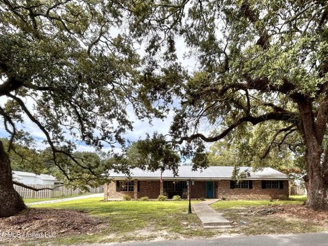 House for sale in Pascagoula, Mississippi
