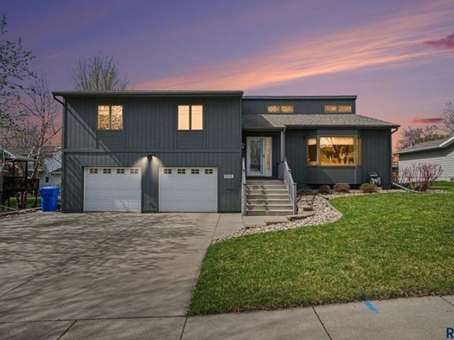 House for sale in Madison, South Dakota