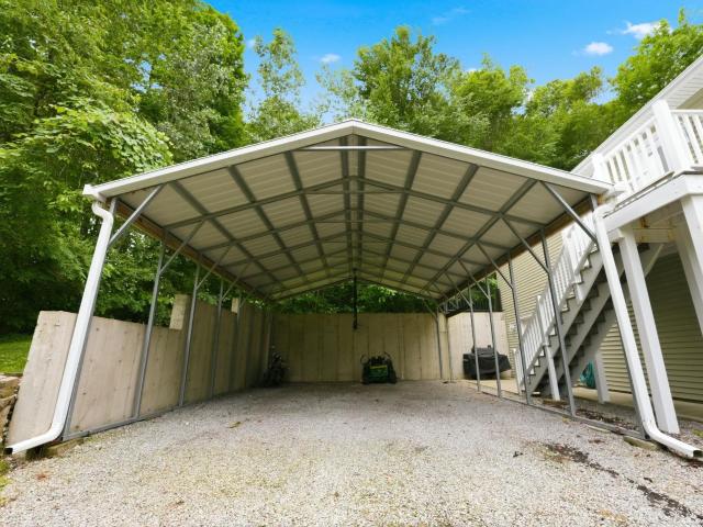 House for sale in Hamilton, Indiana