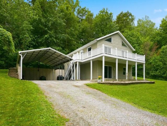 House for sale in Hamilton, Indiana